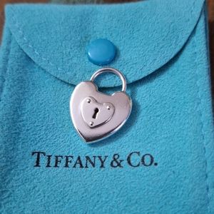 T&Co. Heart lock